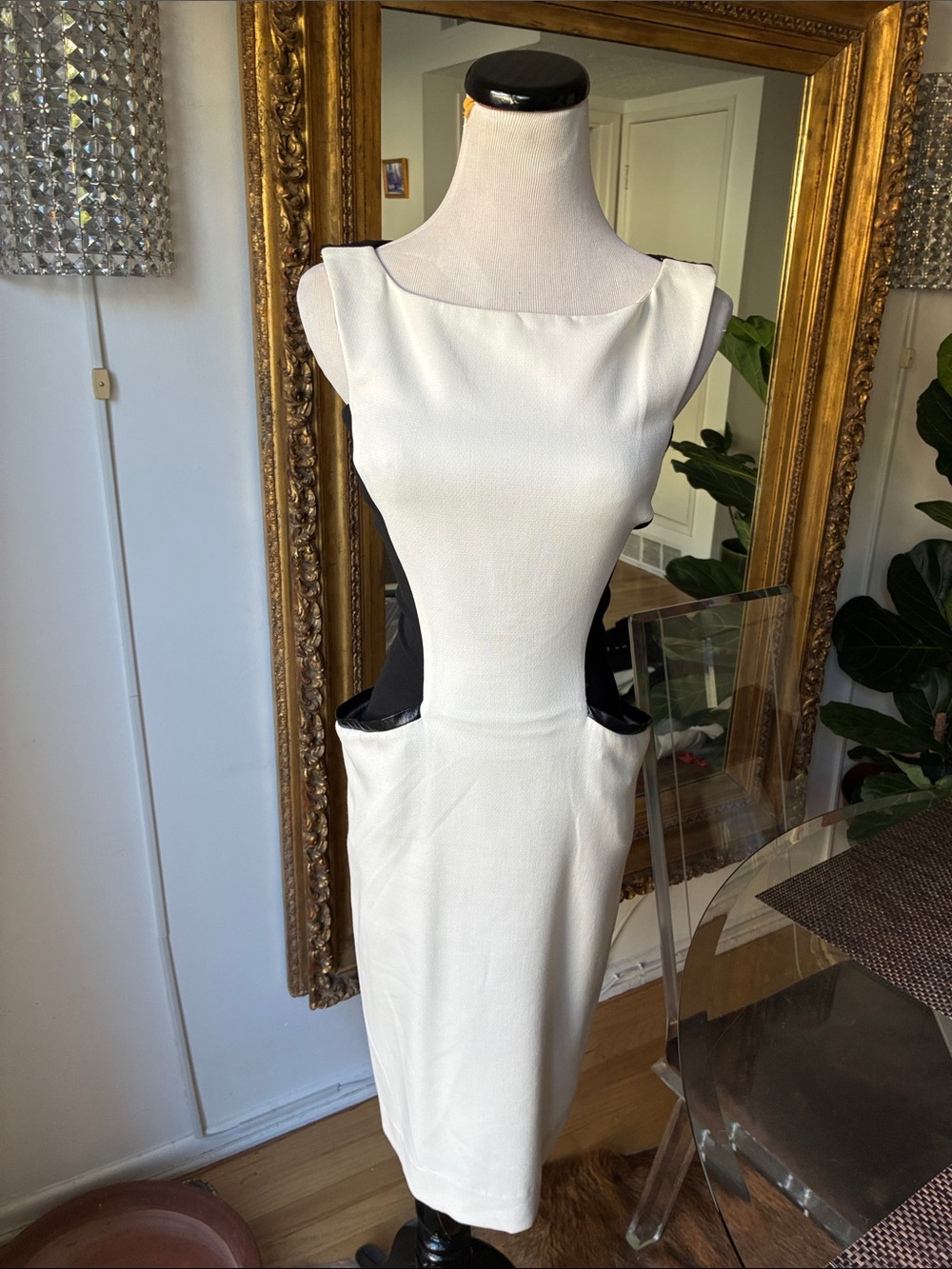 L’agence Women's White and Black Cutout Sheath Dress size Xsmall
